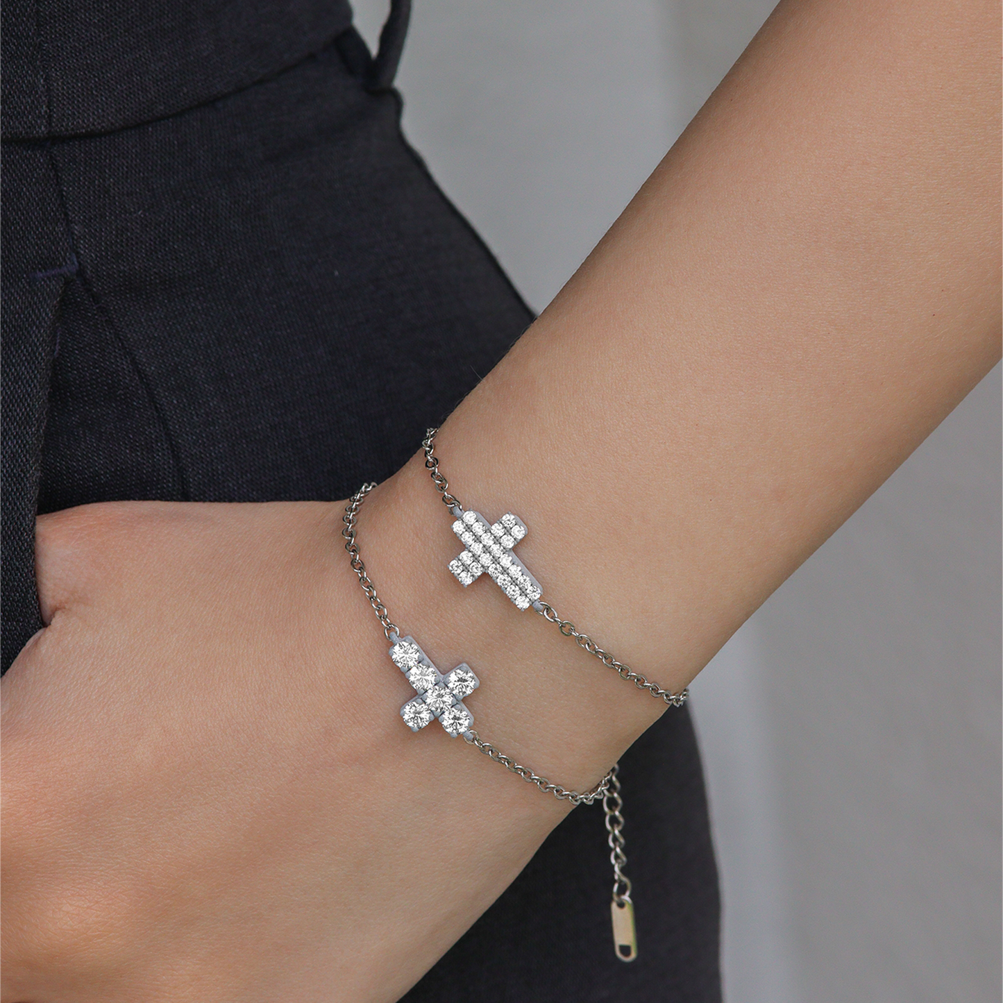 Fine-Cross Armband