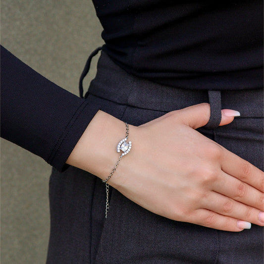 Royal Oval Armband